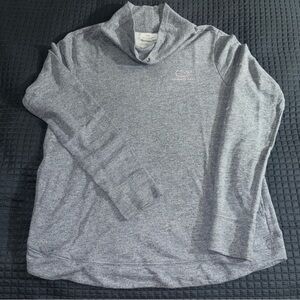 Vineyard Vines Relaxed Fit Mock Neck Sweatshirt in Blue/Gray Heather Size Medium